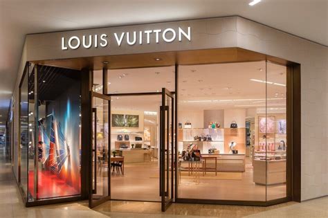 louis vuitton bloomingdales nyc|louis vuitton bloomingdale's tysons.